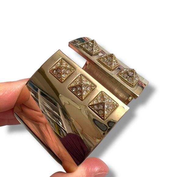 Victorias Secret Scandalous Cuff Bracelet Bangle Rhinestones Gold Tone Hinged - Picture 9 of 13